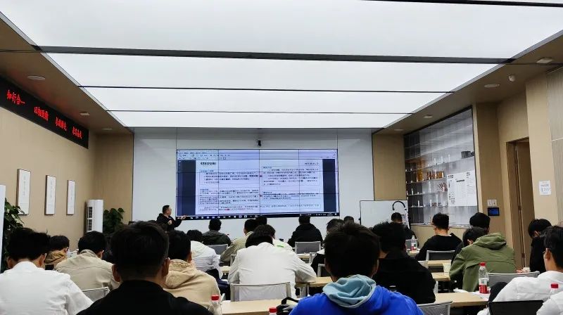 中建未來智造與蔚建科技聯合舉辦第一屆施工機器人技能培訓大賽